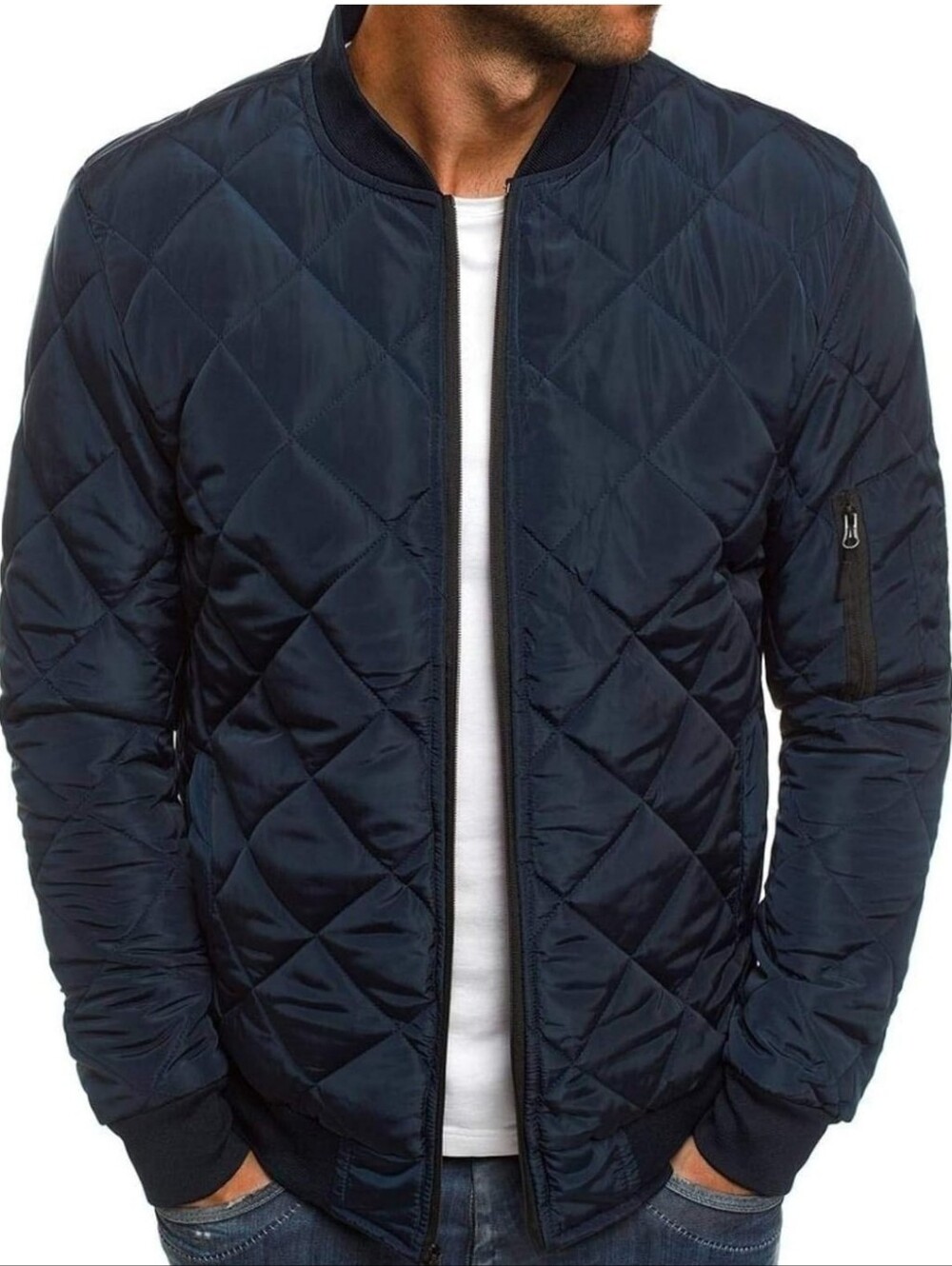 Amazon Essentials Men's Medium Quilted Navy Bomber Jacket
